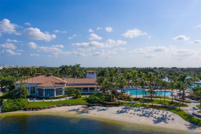 10700 NW 66th St 207, Doral, FL 33178