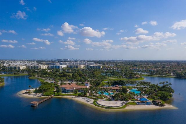 10700 NW 66th St 207, Doral, FL 33178