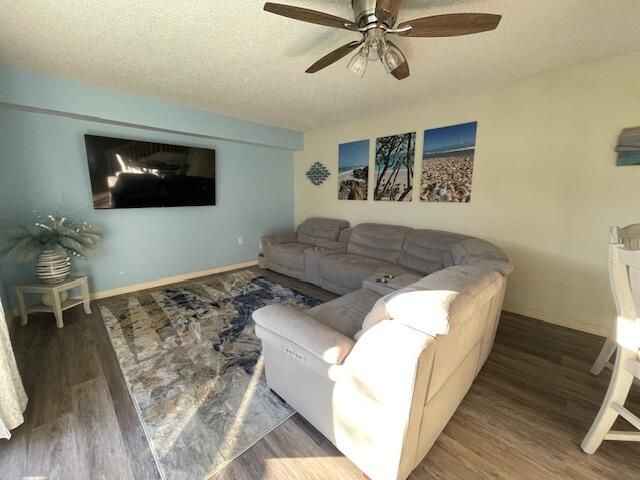 1424 14th Court, Jupiter, FL 33477