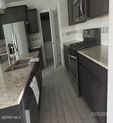 13697 KATHYS Court, El Paso, TX 79928