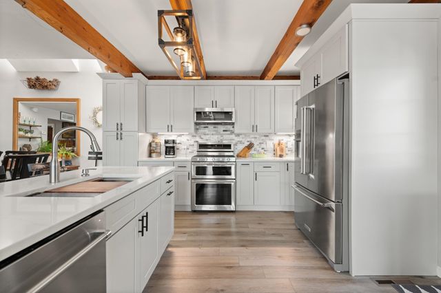 88 West Shore Road, Bristol, NH 03222