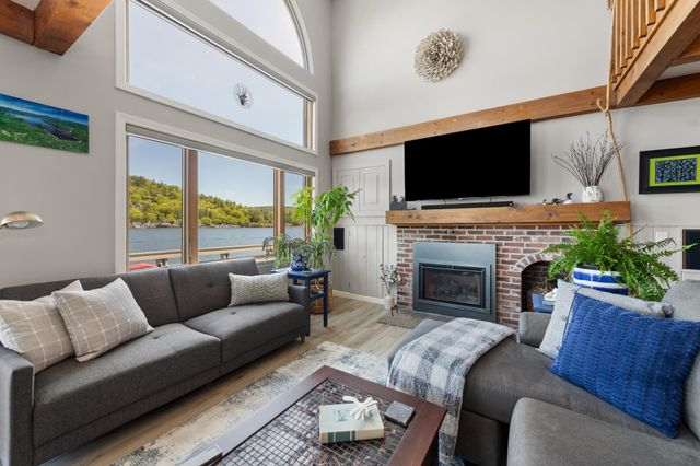 88 West Shore Road, Bristol, NH 03222