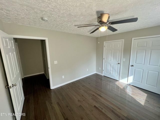 120 Audubon Rd, Oak Ridge, TN 37830