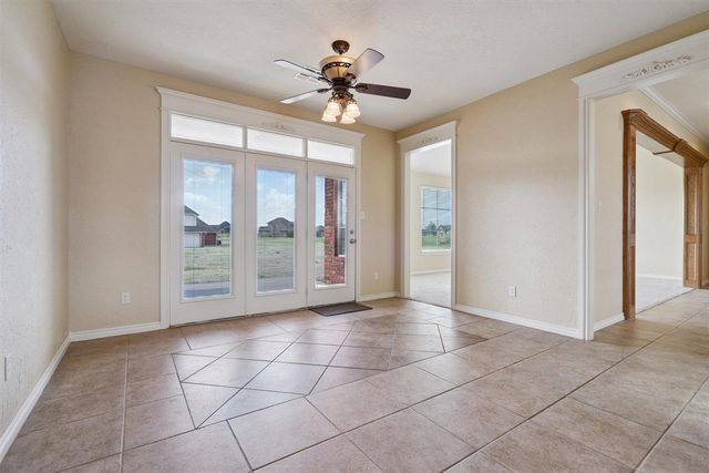 1382 NW Stillwater Trail, Lawton, OK 73507