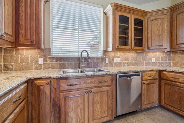 1382 NW Stillwater Trail, Lawton, OK 73507