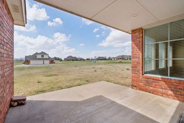 1382 NW Stillwater Trail, Lawton, OK 73507