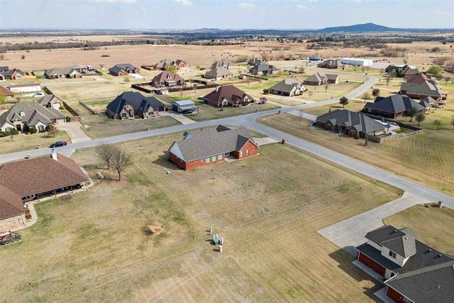 1382 NW Stillwater Trail, Lawton, OK 73507
