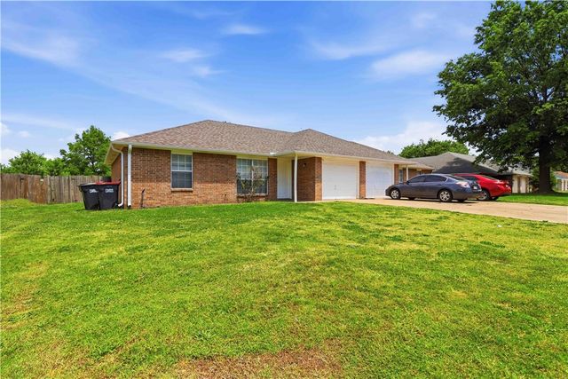 2698 Ruth Avenue A&B, Springdale, AR 72764