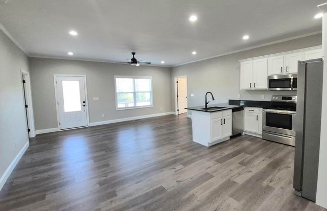 110 Hess Drive, Bridgeport, AL 35740