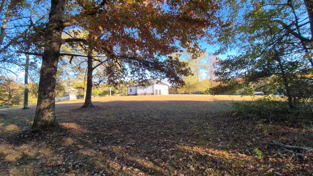 110 Hess Drive, Bridgeport, AL 35740