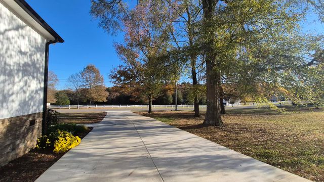 110 Hess Drive, Bridgeport, AL 35740