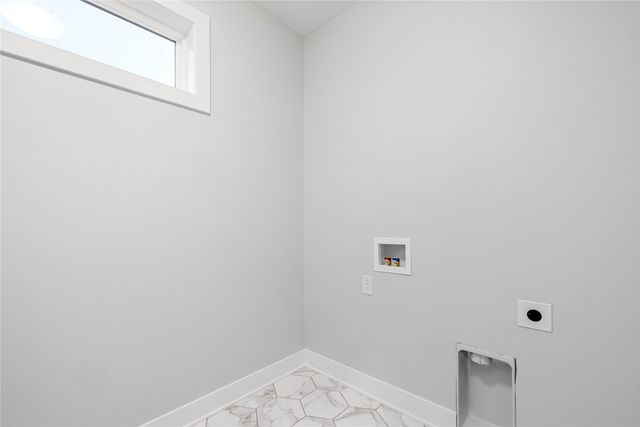 9822 Watermeadow Circle, Johnston, IA 50131