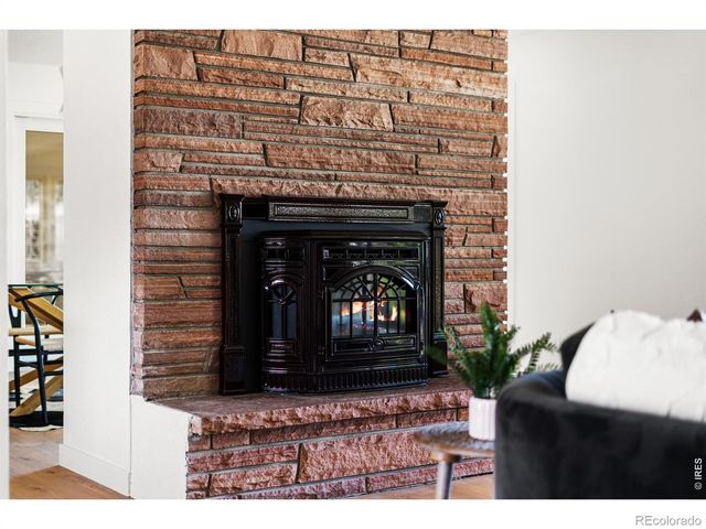 835 Hillside Court, Longmont, CO 80501