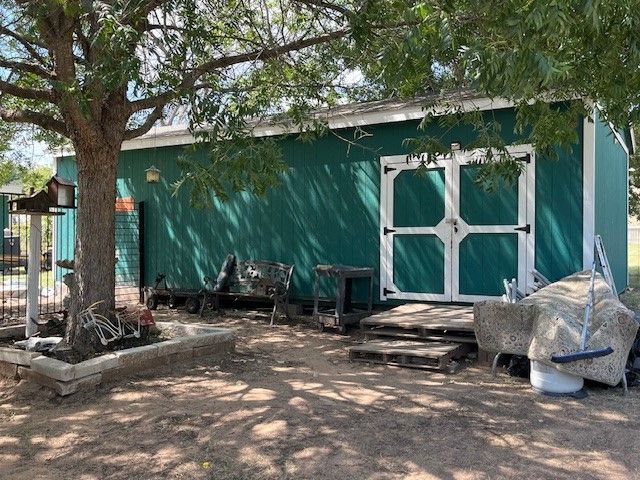 960 Cottonwood Street, Reno, TX 76020
