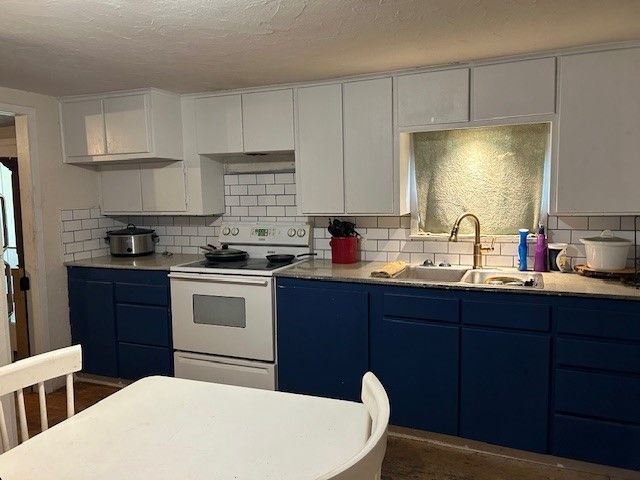 960 Cottonwood Street, Reno, TX 76020