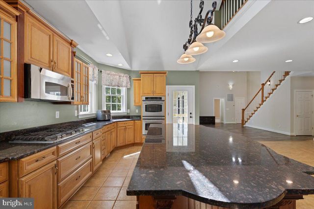 8606 LAROQUE RUN DR, Fredericksburg, VA 22407