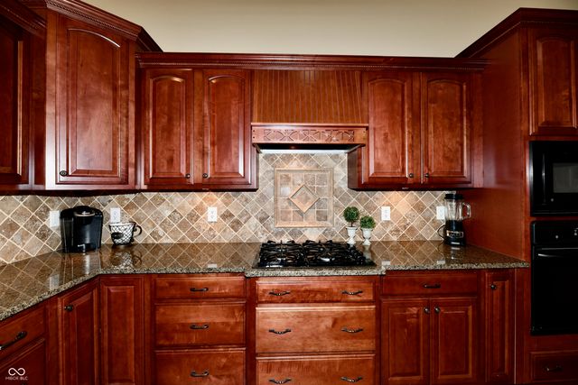 13558 Water Crest Drive, Fishers, IN 46038