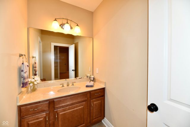 13558 Water Crest Drive, Fishers, IN 46038