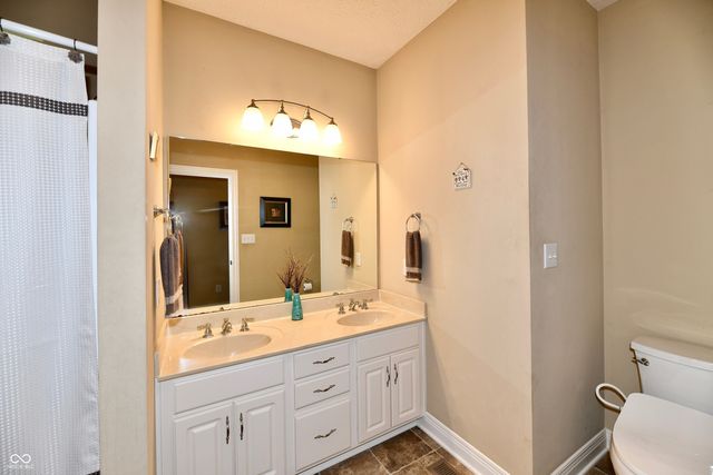 13558 Water Crest Drive, Fishers, IN 46038