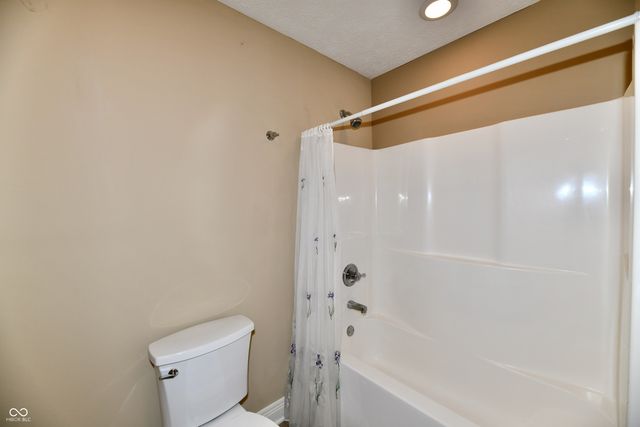 13558 Water Crest Drive, Fishers, IN 46038