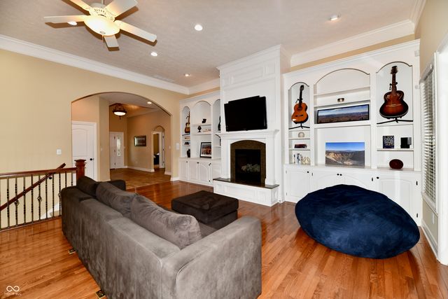 13558 Water Crest Drive, Fishers, IN 46038