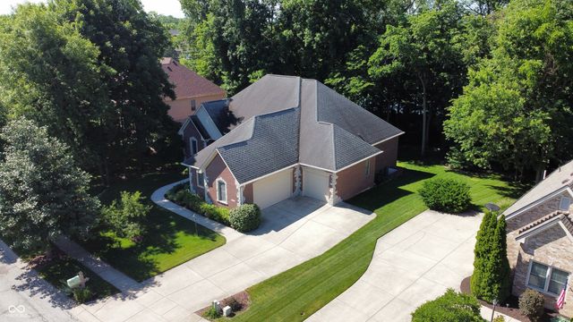 13558 Water Crest Drive, Fishers, IN 46038