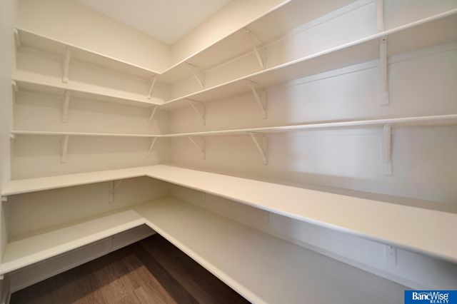 9209 Marbella Drive, Lincoln, NE 68520