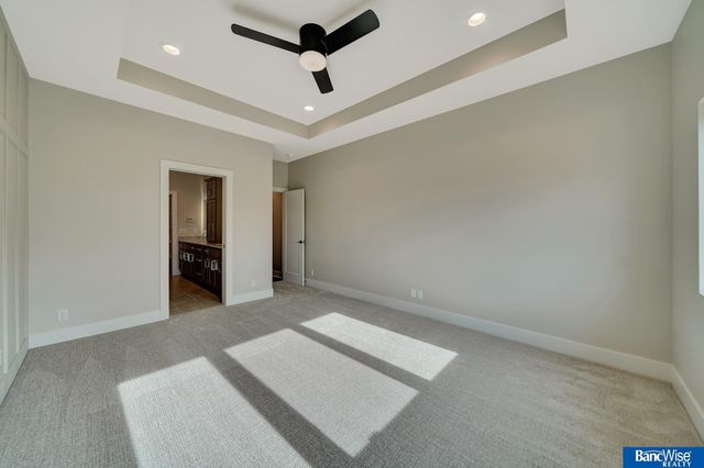 9209 Marbella Drive, Lincoln, NE 68520