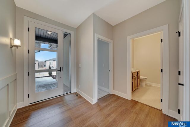 9209 Marbella Drive, Lincoln, NE 68520