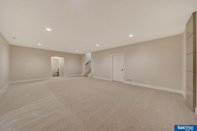 9209 Marbella Drive, Lincoln, NE 68520