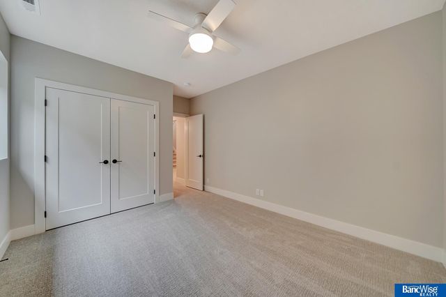 9209 Marbella Drive, Lincoln, NE 68520