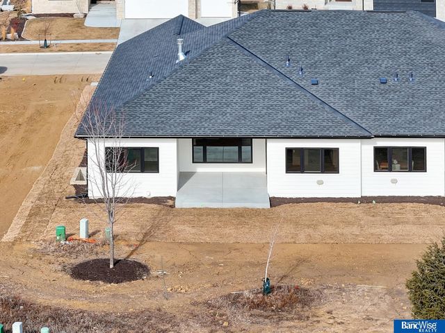 9209 Marbella Drive, Lincoln, NE 68520