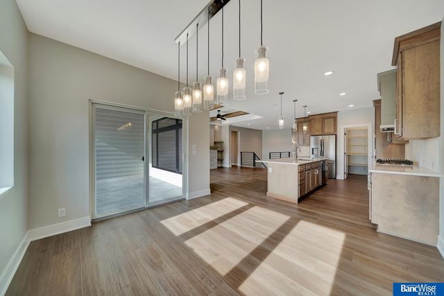 9209 Marbella Drive, Lincoln, NE 68520