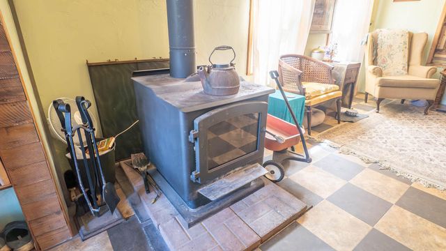 509 Old Cane Bluff Road, Alton, MO 65606