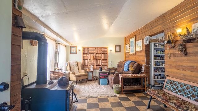 509 Old Cane Bluff Road, Alton, MO 65606