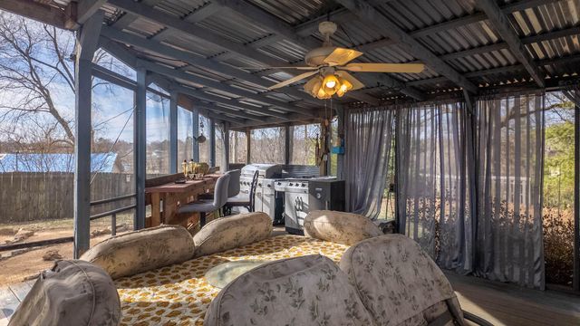 509 Old Cane Bluff Road, Alton, MO 65606