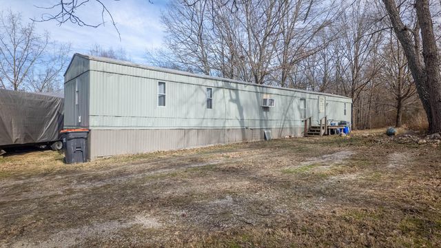 509 Old Cane Bluff Road, Alton, MO 65606