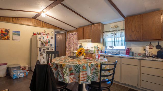 509 Old Cane Bluff Road, Alton, MO 65606