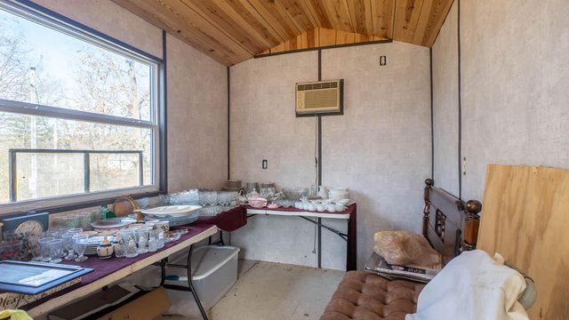 509 Old Cane Bluff Road, Alton, MO 65606