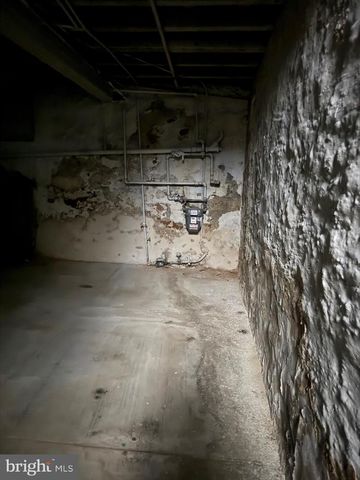 2539 S 58TH ST, Philadelphia, PA 19143