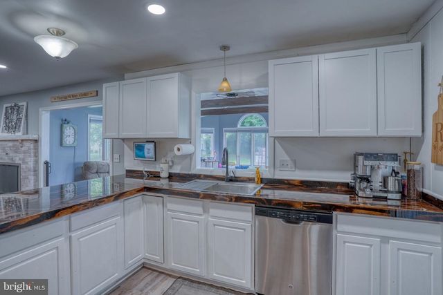 552 S OLD MILL RD, Dover, DE 19901
