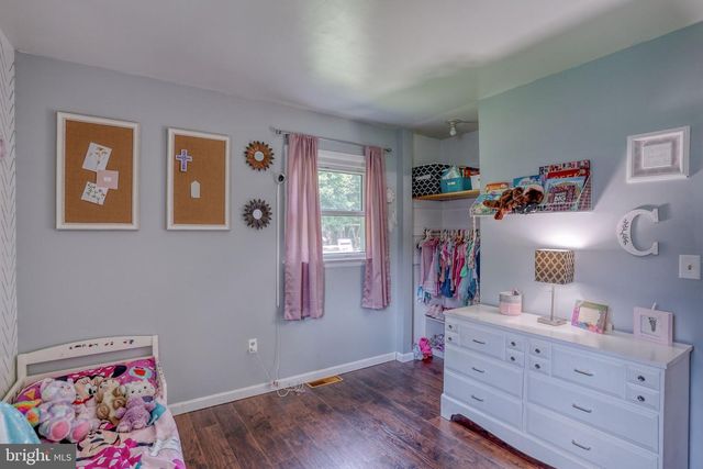 552 S OLD MILL RD, Dover, DE 19901