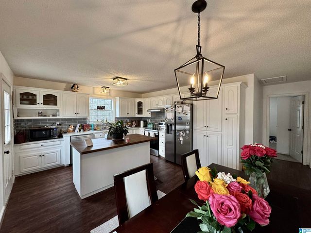 1376 SCENIC TRAIL, Warrior, AL 35180