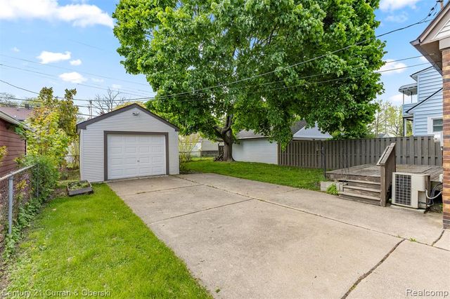3440 20th Street, Wyandotte, MI 48192