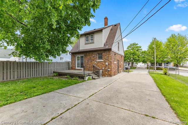 3440 20th Street, Wyandotte, MI 48192