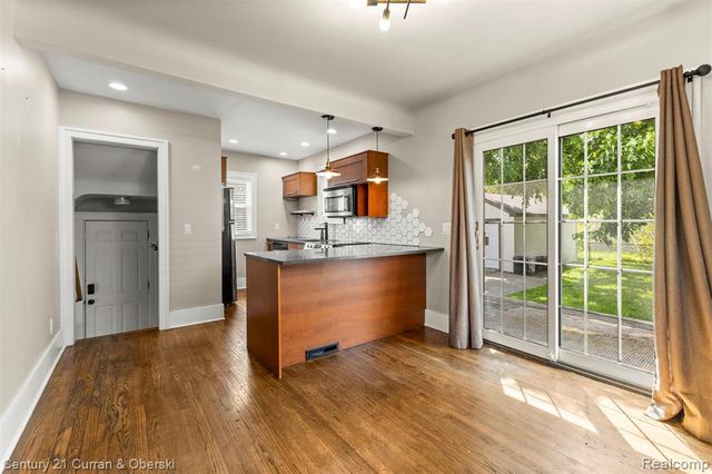 3440 20th Street, Wyandotte, MI 48192
