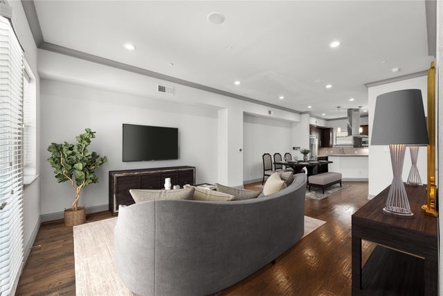 1021 Pavillion Street 3, Dallas, TX 75204