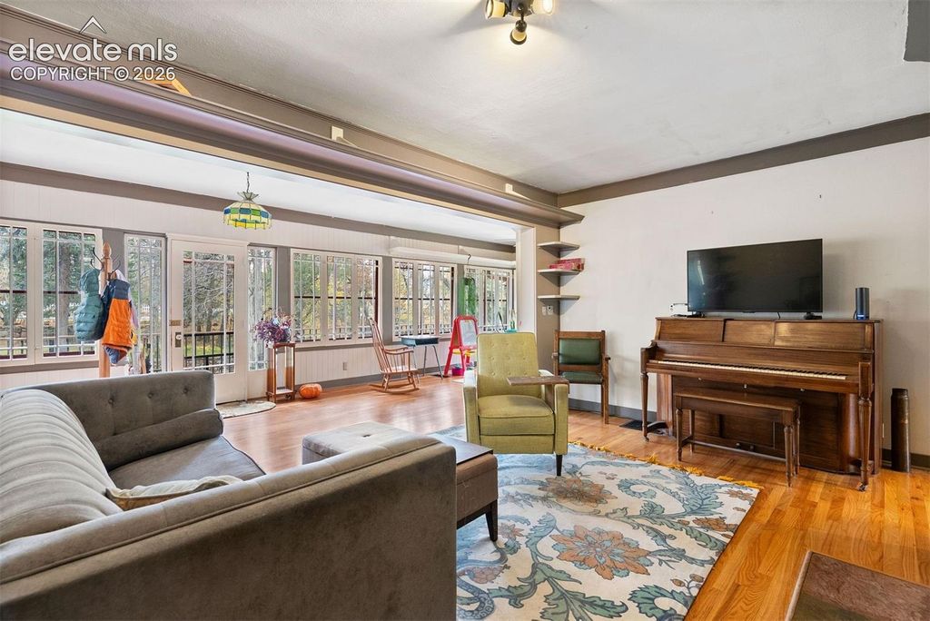 1515 W Cheyenne Road, Colorado Springs, CO 80906 — photo 2