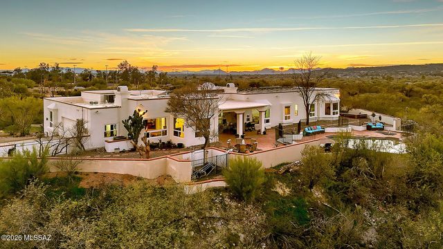 9771 E Vista Montanas, Tucson, AZ 85749