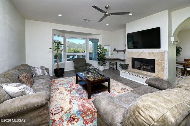 9771 E Vista Montanas, Tucson, AZ 85749